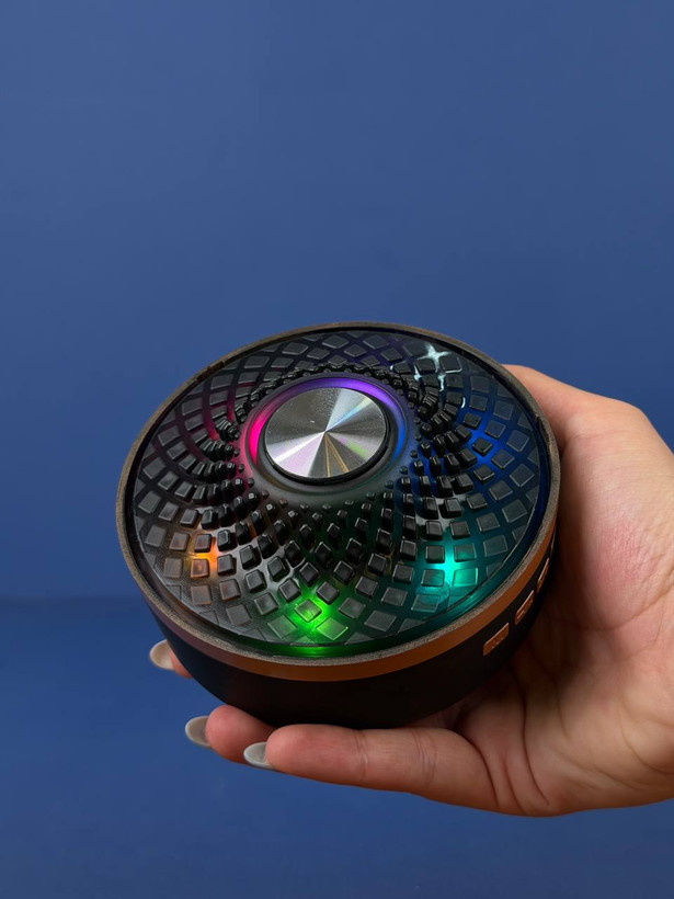 اسپیکر بلوتوثی چراغ دار دیاموند مدل BIG DIAMOND با نور LED
