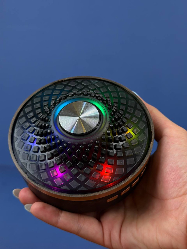 اسپیکر بلوتوثی چراغ دار دیاموند مدل BIG DIAMOND با نور LED